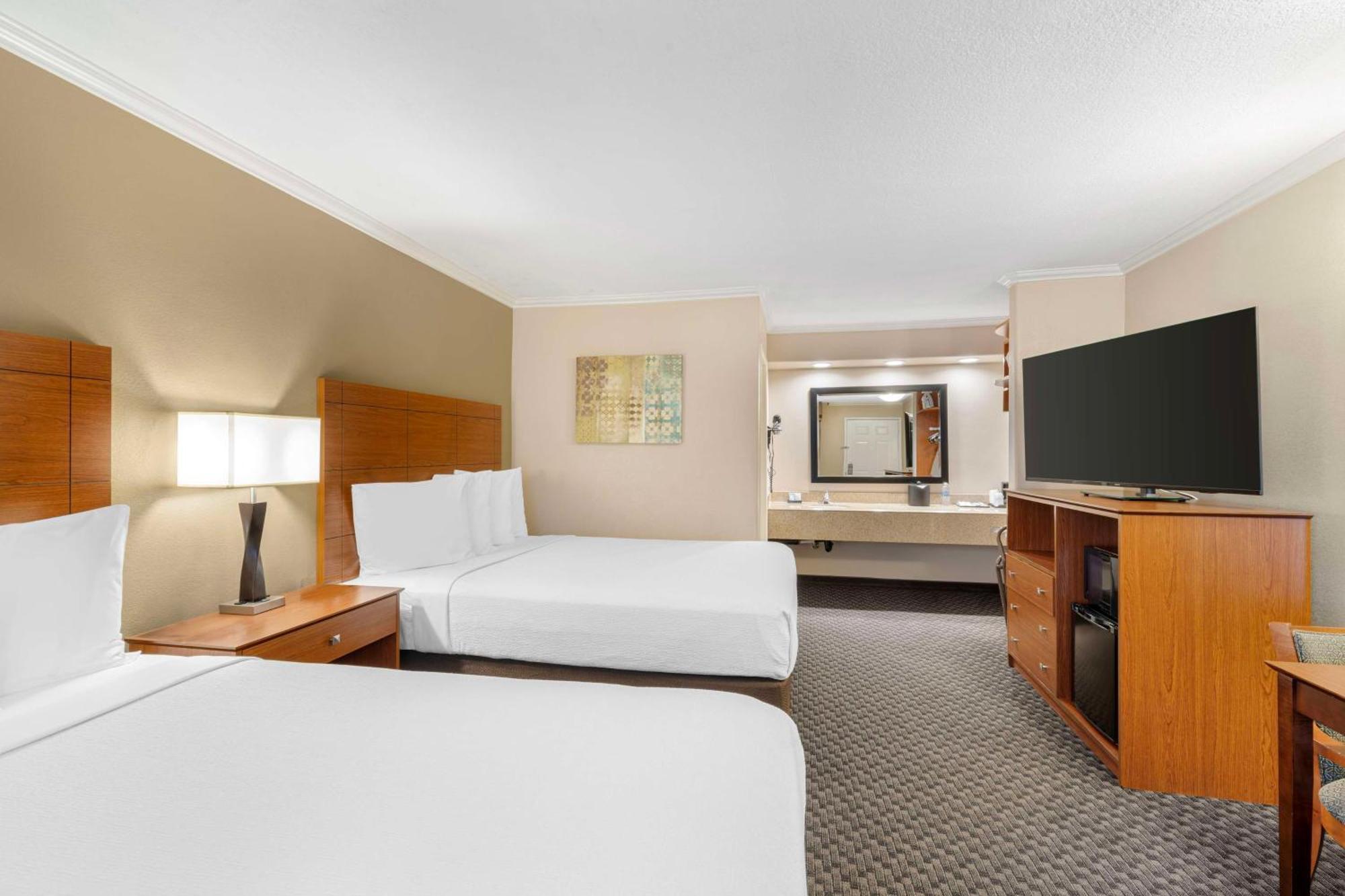 Best Western Oxnard Inn Exterior photo