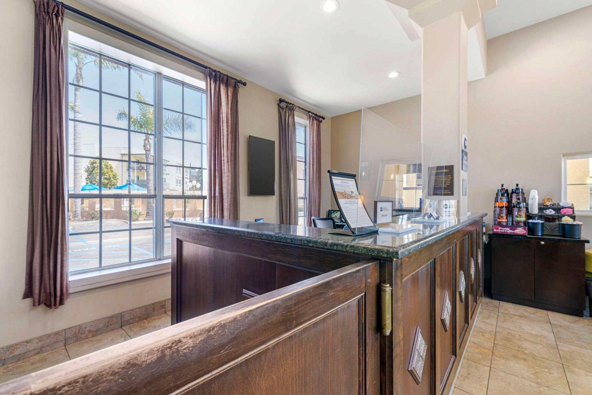 Best Western Oxnard Inn Exterior photo